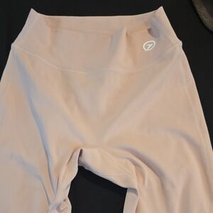 Onset Let Do Makeup Women's Coral Pink Leggings